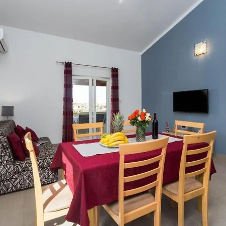 Rampic Comfortable Holiday Villa Fažana